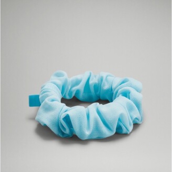 Lululemon Uplifting Scrunchie - Picture 1 of 2